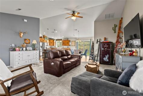 1486 N Star Road Malott WA 98829