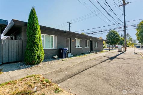 1123 S M Street Tacoma WA 98405