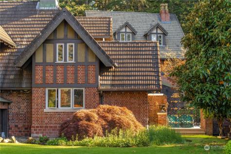 4 Thornewood Lane SW Lakewood WA 98498