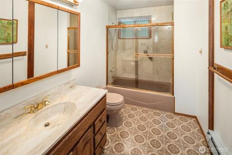 20717 SE 222nd Street Maple Valley WA 98038