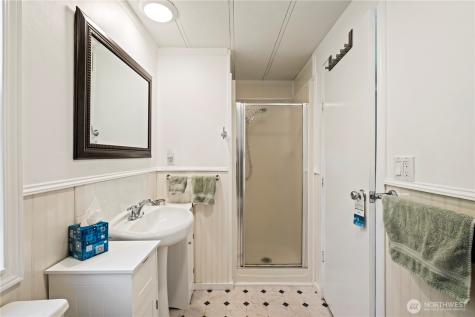 9500 315th Avenue SE Issaquah WA 98027
