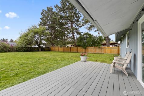 30657 1st Place SW Federal Way WA 98023