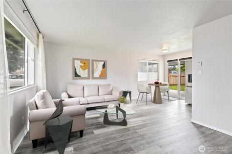 30657 1st Place SW Federal Way WA 98023