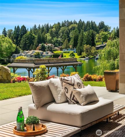 3253 Hunts Point Road Bellevue WA 98004