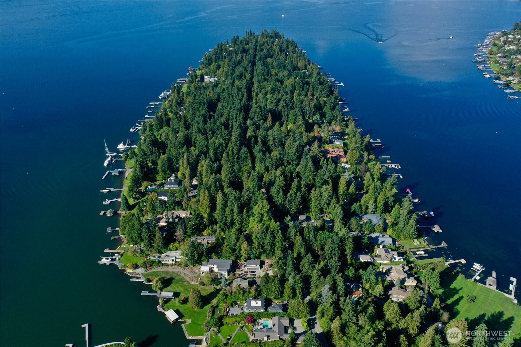 3253 Hunts Point Road Bellevue WA 98004