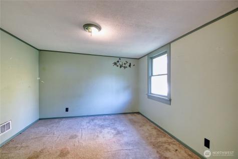 1040 W Shady Lane Oak Harbor WA 98277