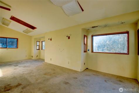 1040 W Shady Lane Oak Harbor WA 98277