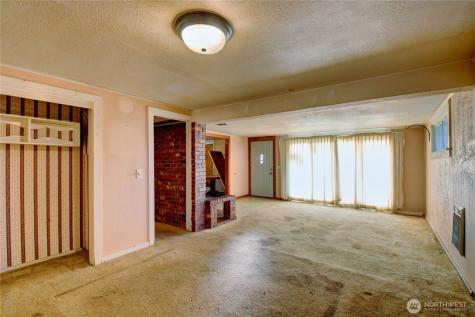 1040 W Shady Lane Oak Harbor WA 98277