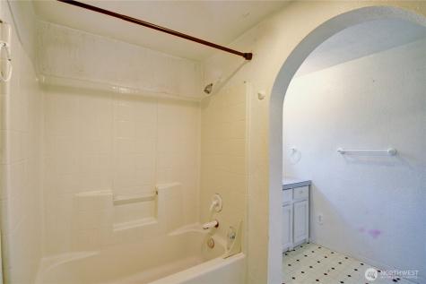 1040 W Shady Lane Oak Harbor WA 98277
