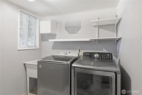 21049 103rd Ave SE Kent WA 98031