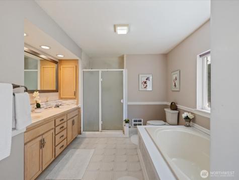 230 Rocky Mountain High Road Camano Island WA 98282