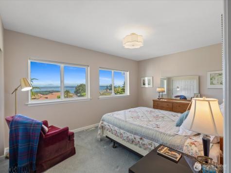 230 Rocky Mountain High Road Camano Island WA 98282