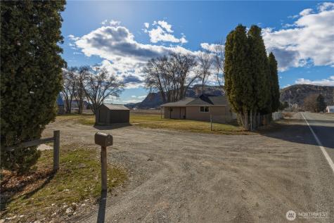 22 Kermel Road Omak WA 98841