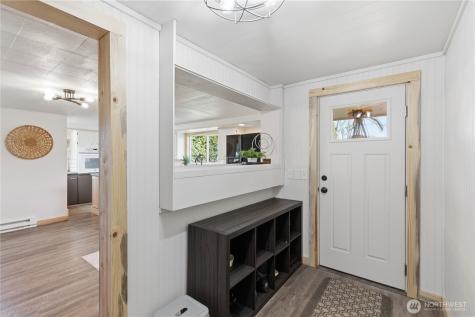 22 Kermel Road Omak WA 98841