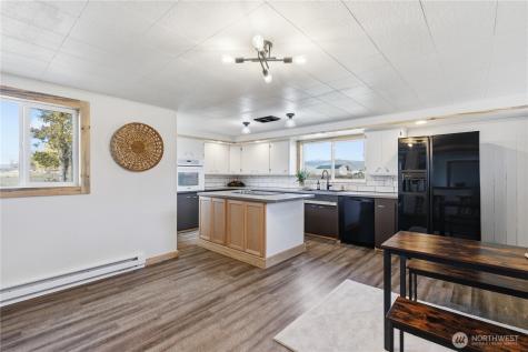 22 Kermel Road Omak WA 98841