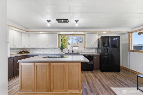 22 Kermel Road Omak WA 98841