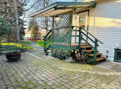 1621 Baker Avenue Everett WA 98201