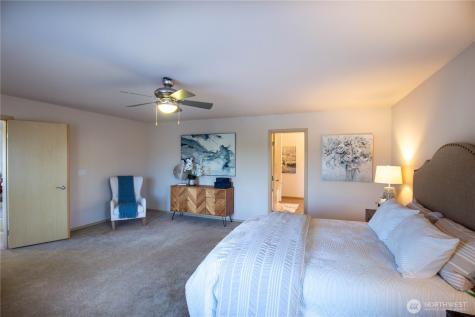 33219 41st Place S Federal Way WA 98001