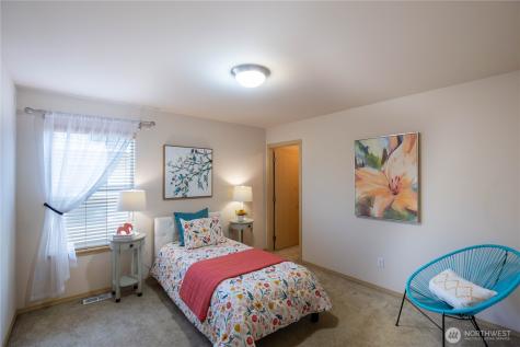 33219 41st Place S Federal Way WA 98001