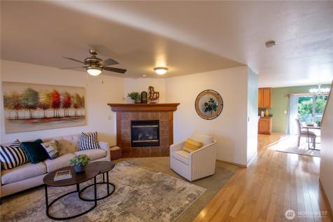 33219 41st Place S Federal Way WA 98001