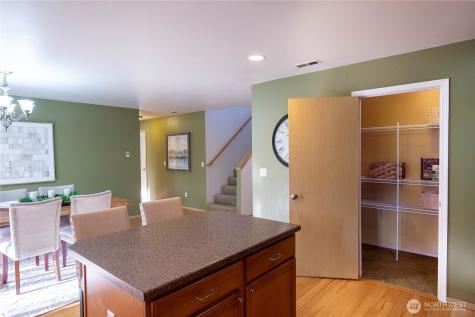 33219 41st Place S Federal Way WA 98001