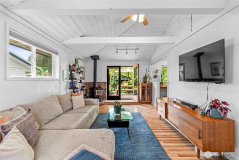 1109 Clinton Place Everett WA 98201