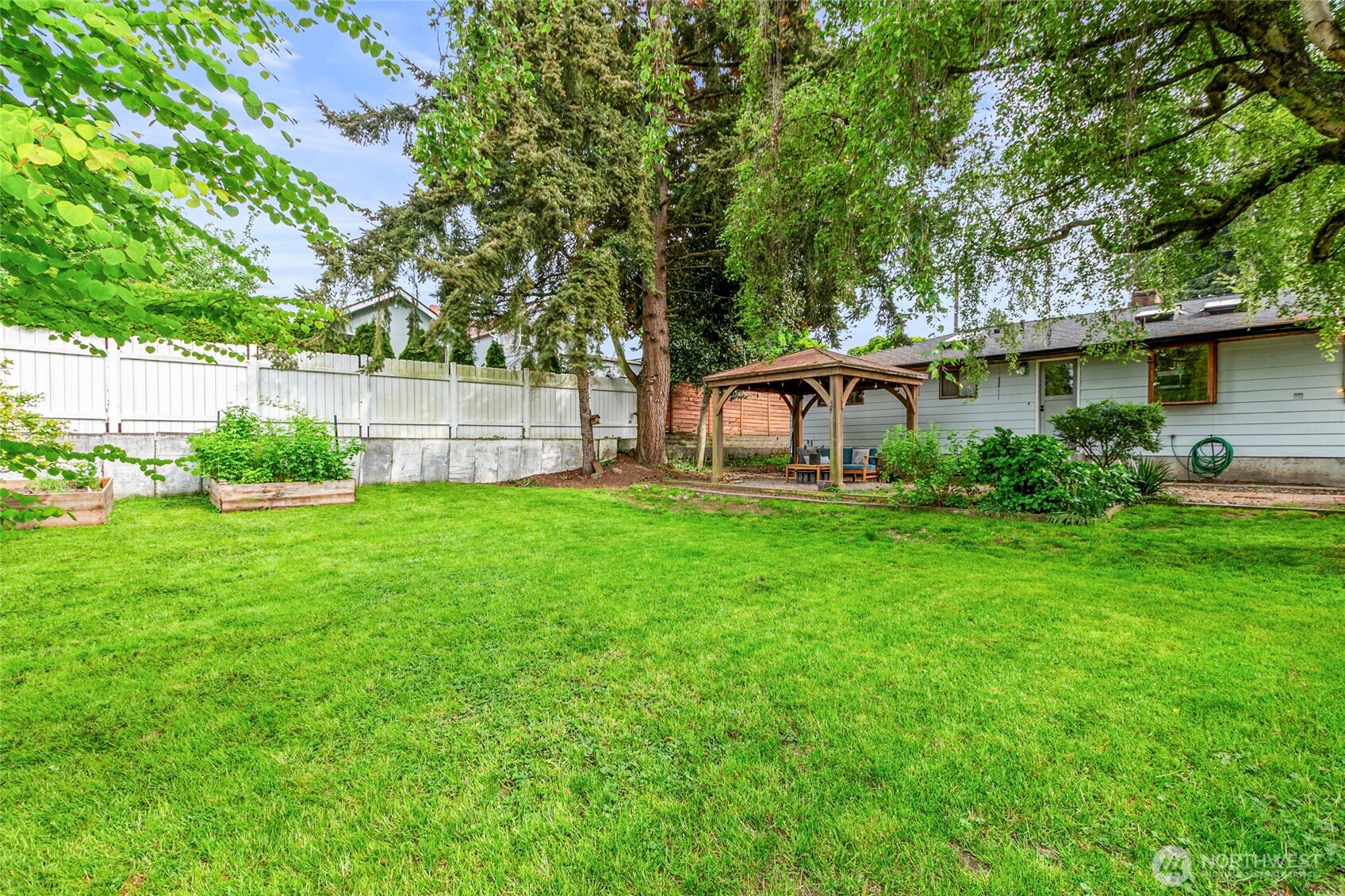 1109 Clinton Place Everett WA 98201
