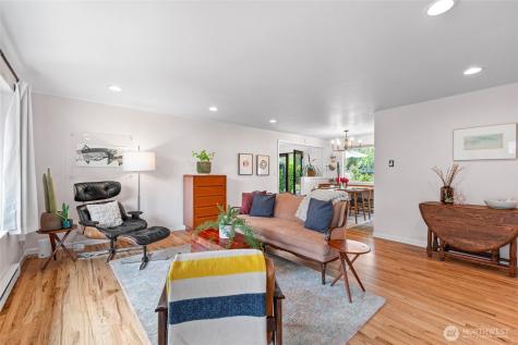 1109 Clinton Place Everett WA 98201