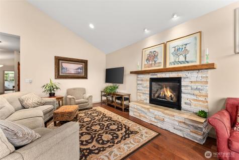 6211 Shady Lane SE Lacey WA 98503