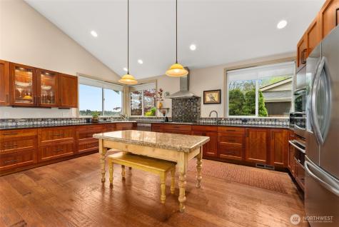 6211 Shady Lane SE Lacey WA 98503