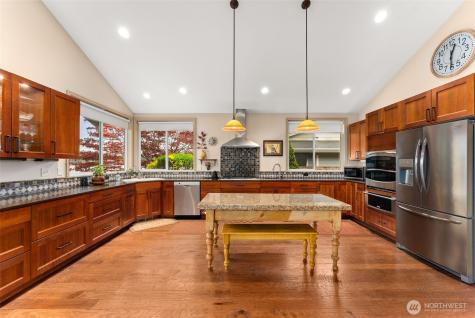 6211 Shady Lane SE Lacey WA 98503