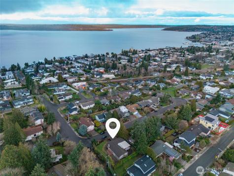 6006 105th Avenue NE Kirkland WA 98033