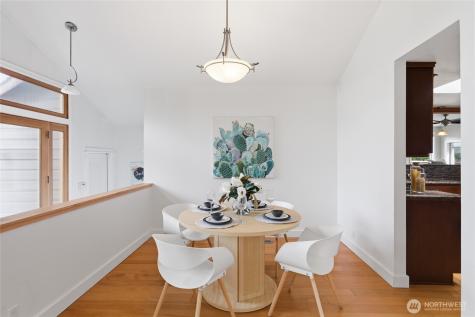 6006 105th Avenue NE Kirkland WA 98033