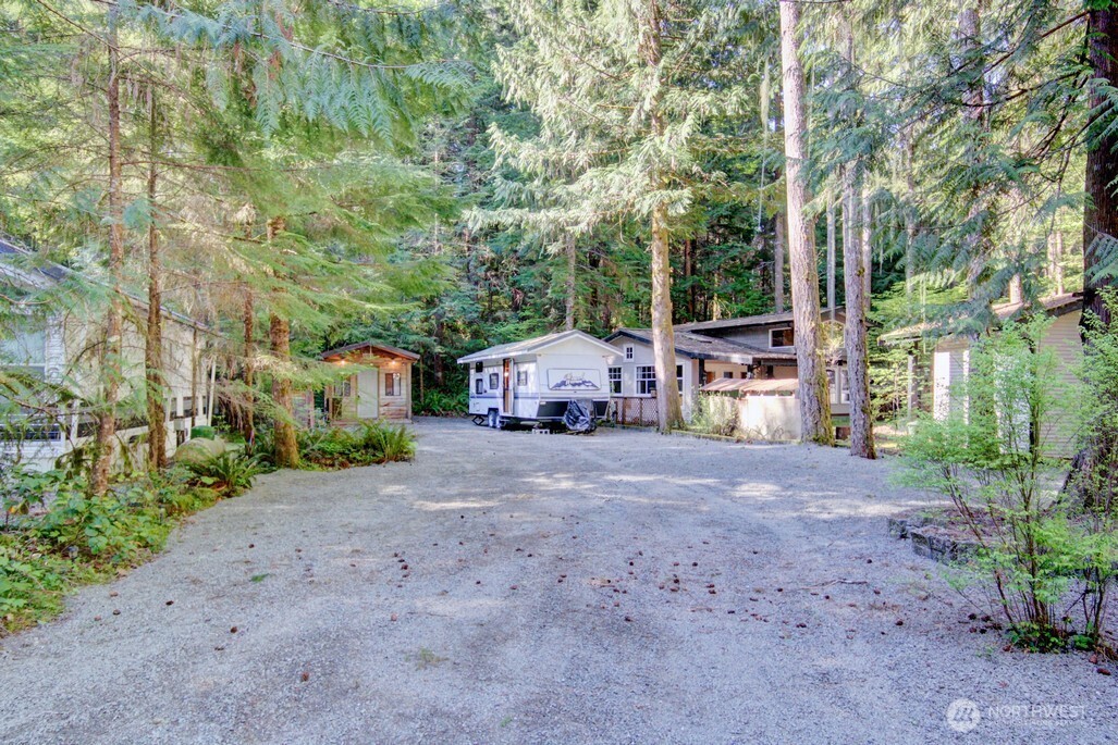106 Gold Rush Road Deming WA 98244