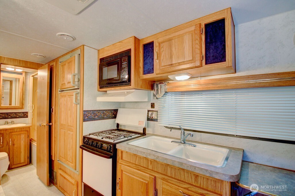 106 Gold Rush Road Deming WA 98244