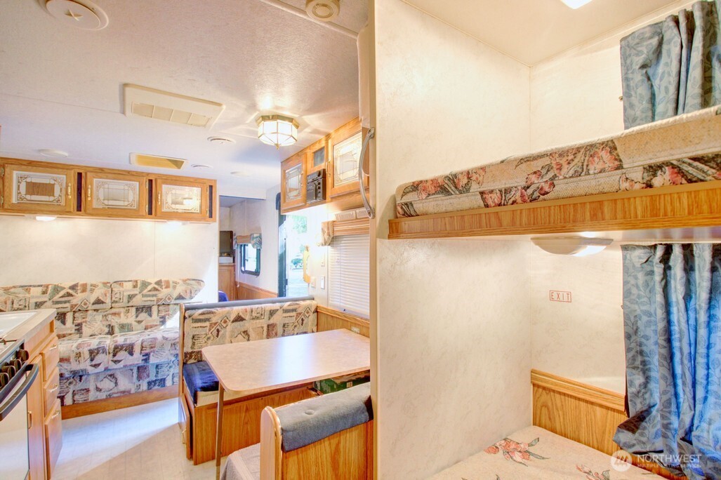 106 Gold Rush Road Deming WA 98244