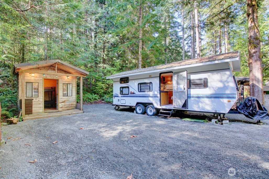 106 Gold Rush Road Deming WA 98244