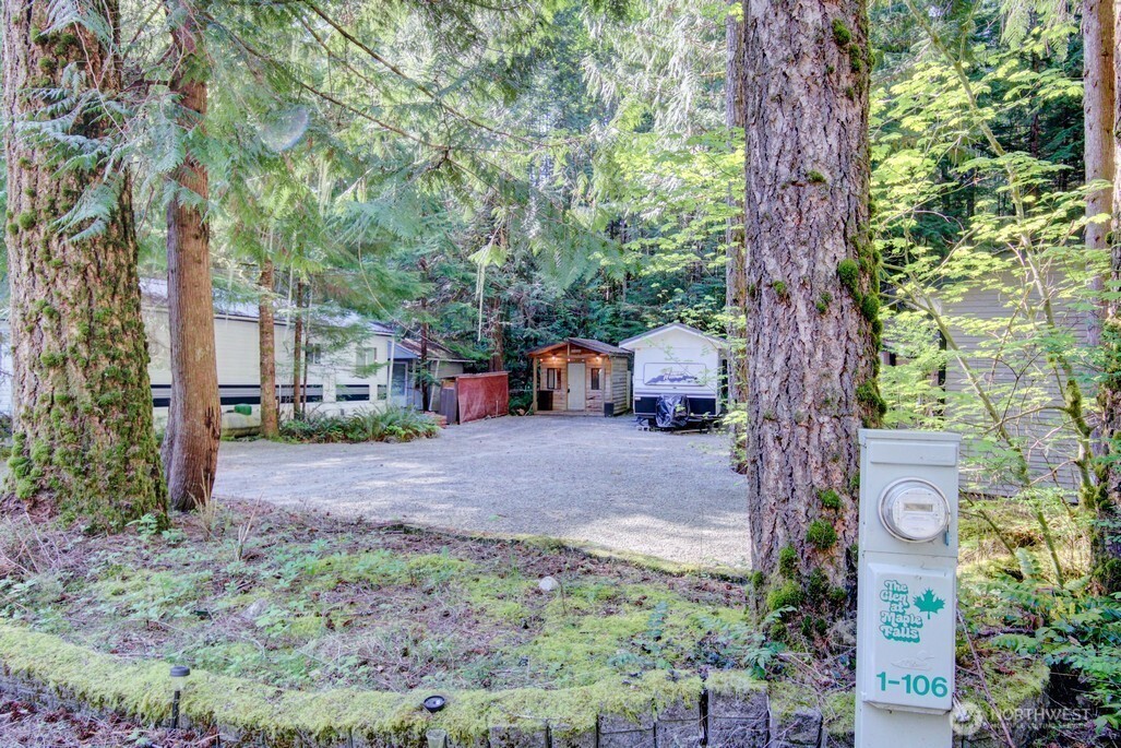 106 Gold Rush Road Deming WA 98244