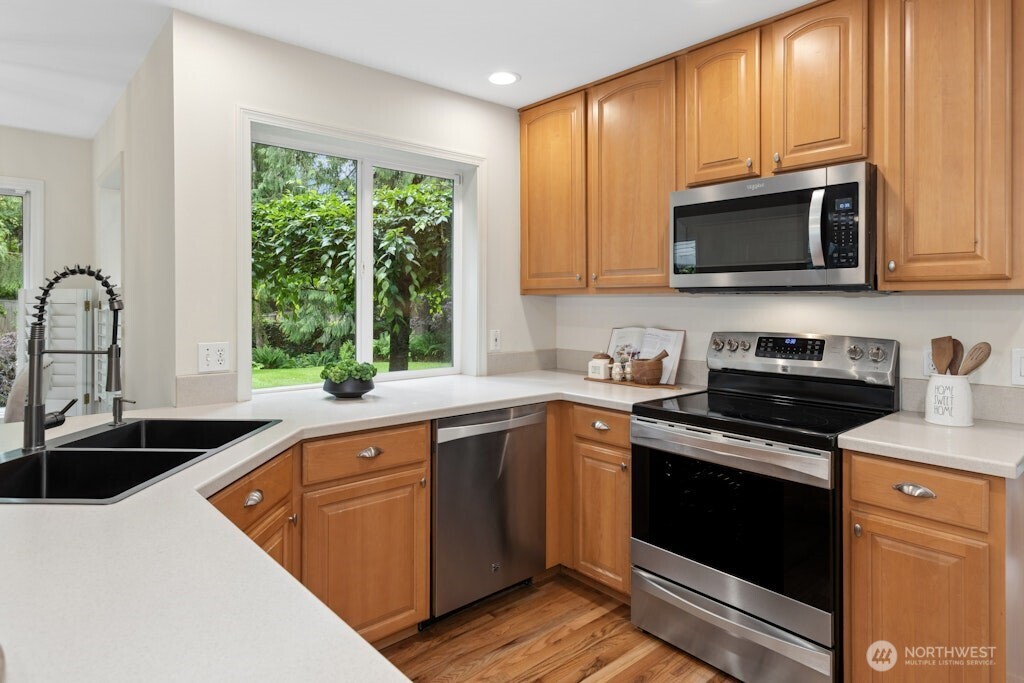 33045 NE 43rd Place Carnation WA 98014