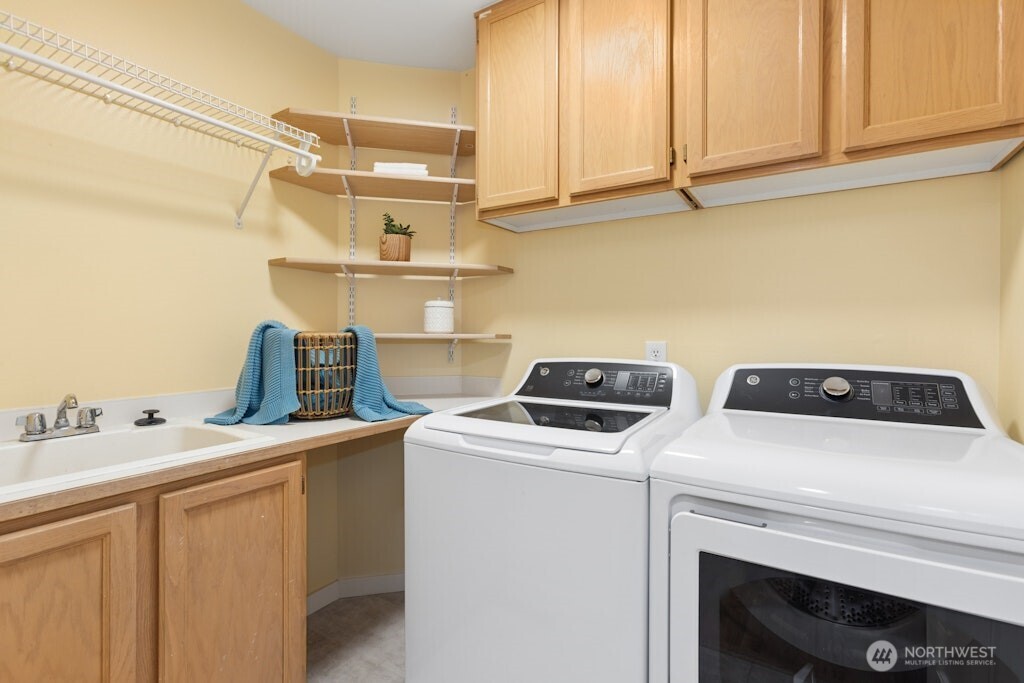 33045 NE 43rd Place Carnation WA 98014