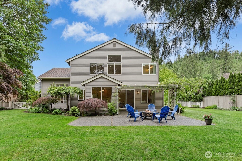 33045 NE 43rd Place Carnation WA 98014