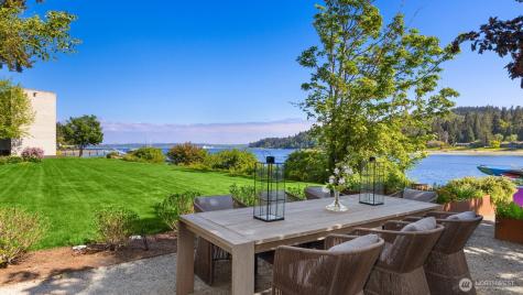 10555 NE Seaborn Road Bainbridge Island WA 98110