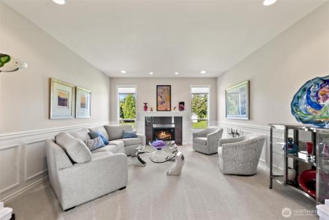8124 101st Avenue NE Lake Stevens WA 98258