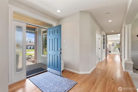8124 101st Avenue NE Lake Stevens WA 98258