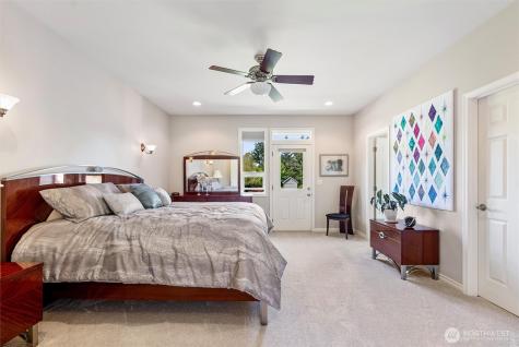 8124 101st Avenue NE Lake Stevens WA 98258