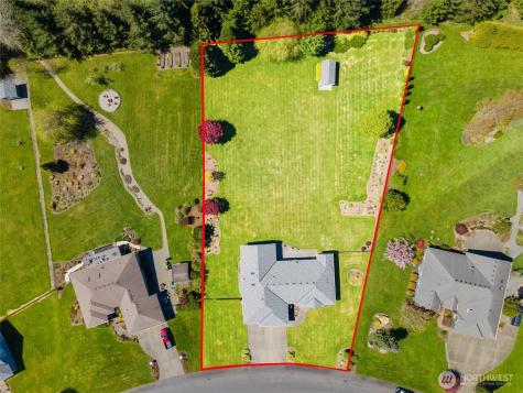 8124 101st Avenue NE Lake Stevens WA 98258