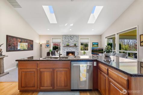 8124 101st Avenue NE Lake Stevens WA 98258