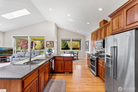 8124 101st Avenue NE Lake Stevens WA 98258