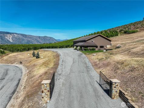 219 Corkscrew Lane Manson WA 98831