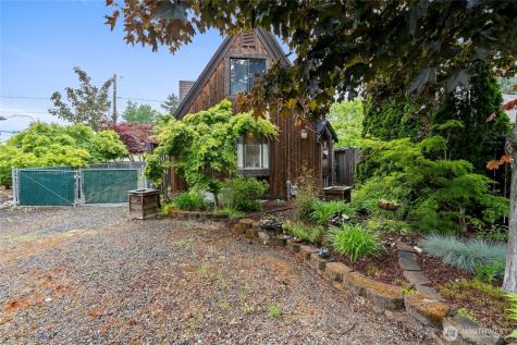 401 7th Street NW Puyallup WA 98371